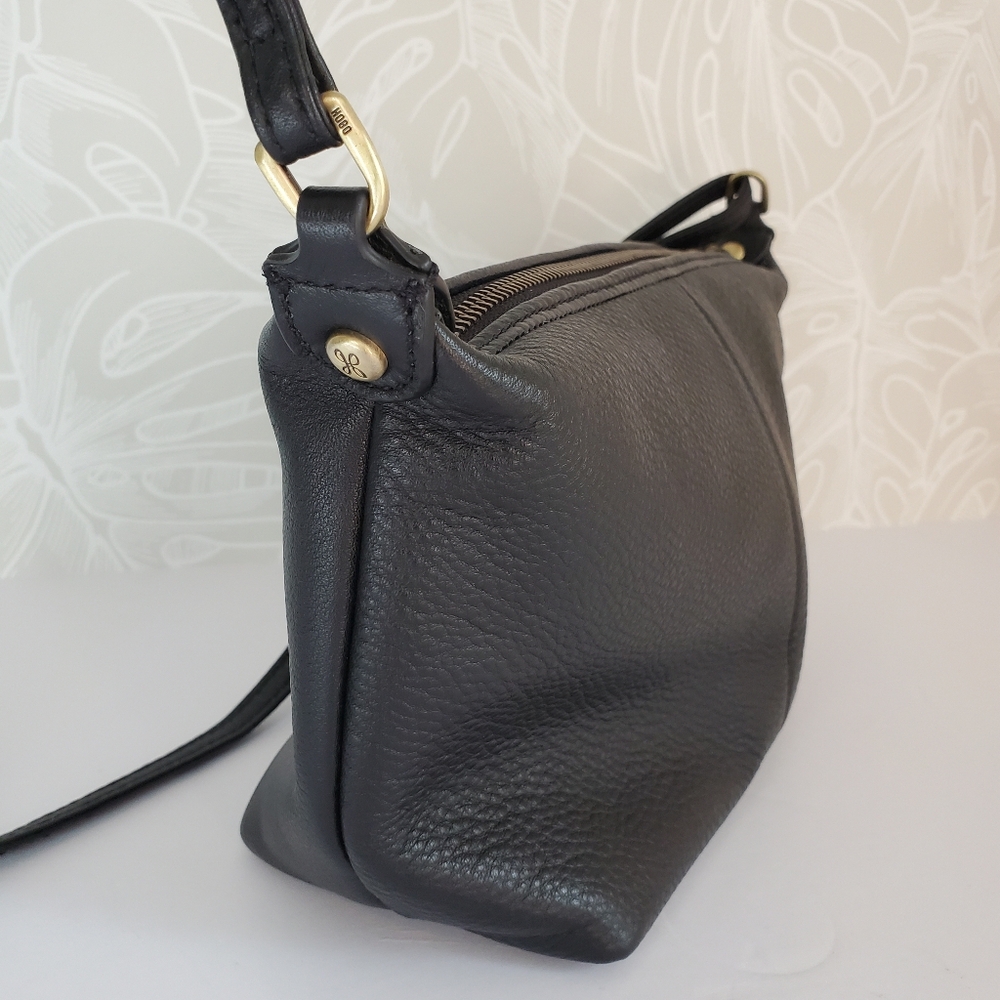 HOBO Kirby Black Leather Small Shoulder Bag - Picture 5 of 10